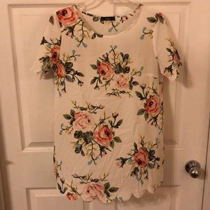 Scalloped Floral Top